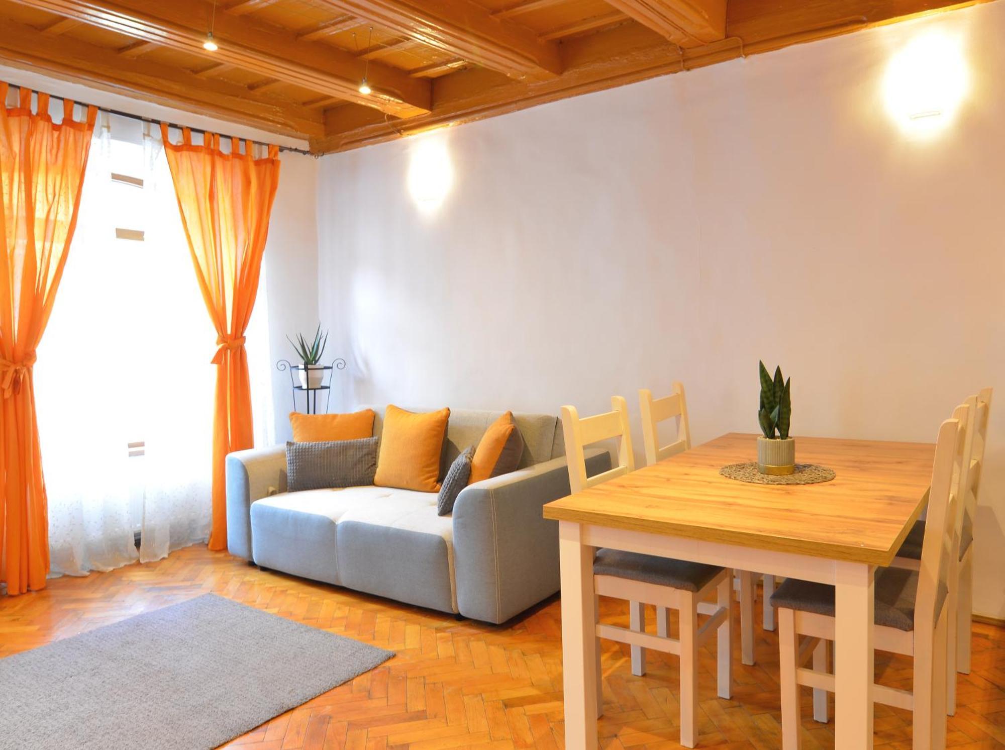 Charming Apartment - Heart Of Brasov Poarta Schei Braşov Exterior foto